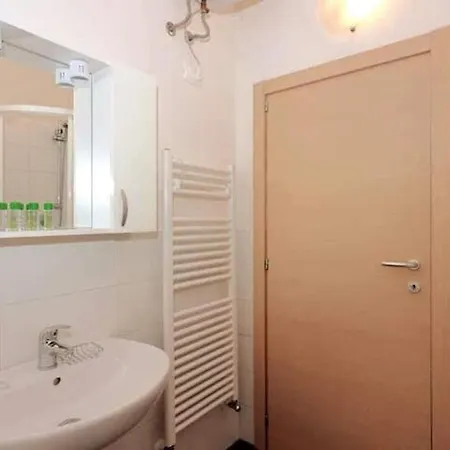 Classic Design ליצאנו אין בלוודרה